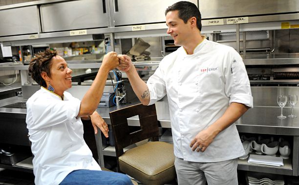 Watch Season 11 Top Chef: Contestants, Challenges, and Drama.