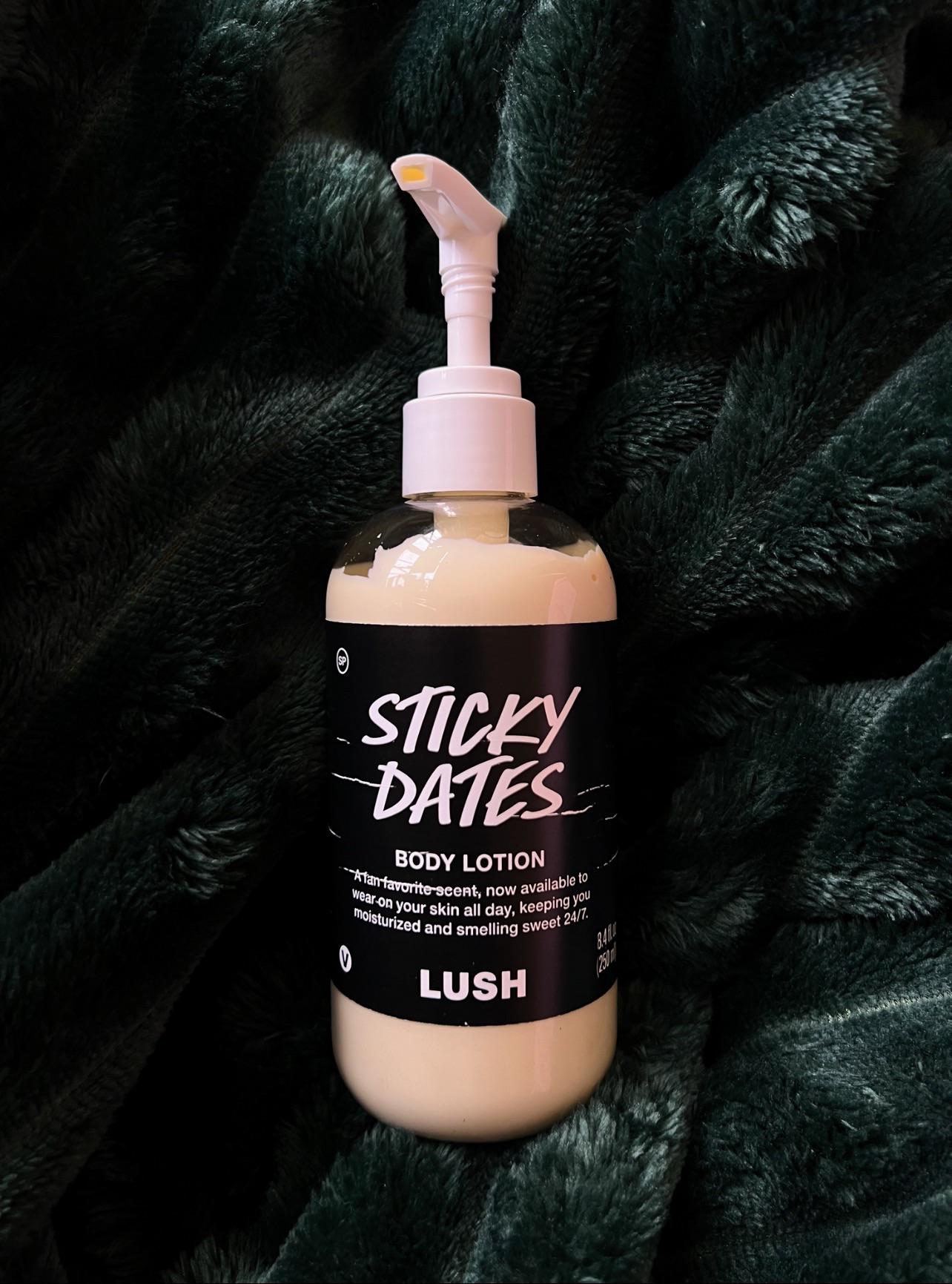 Lush Sticky Dates: Is This the Best Shower Gel? See What Users Are Saying!