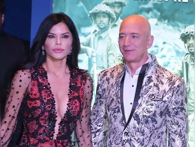 Vogue Features Jeff Bezos and Lauren Sanchez: A Power Couple Story