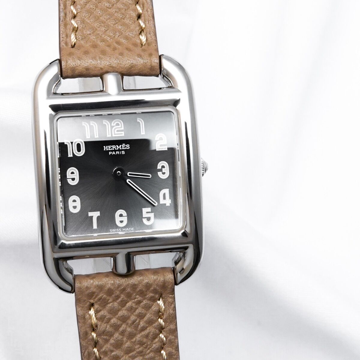 Hermes Cape Cod Watch Prices: A Quick Look at What Youll Pay