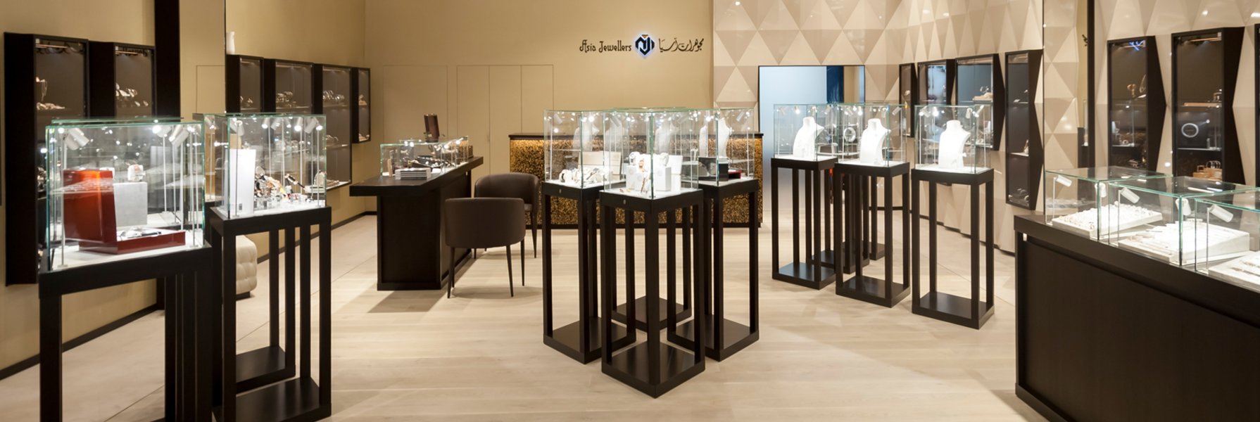 Creative Jewelry Store Design Ideas to Make Your Shop Shine