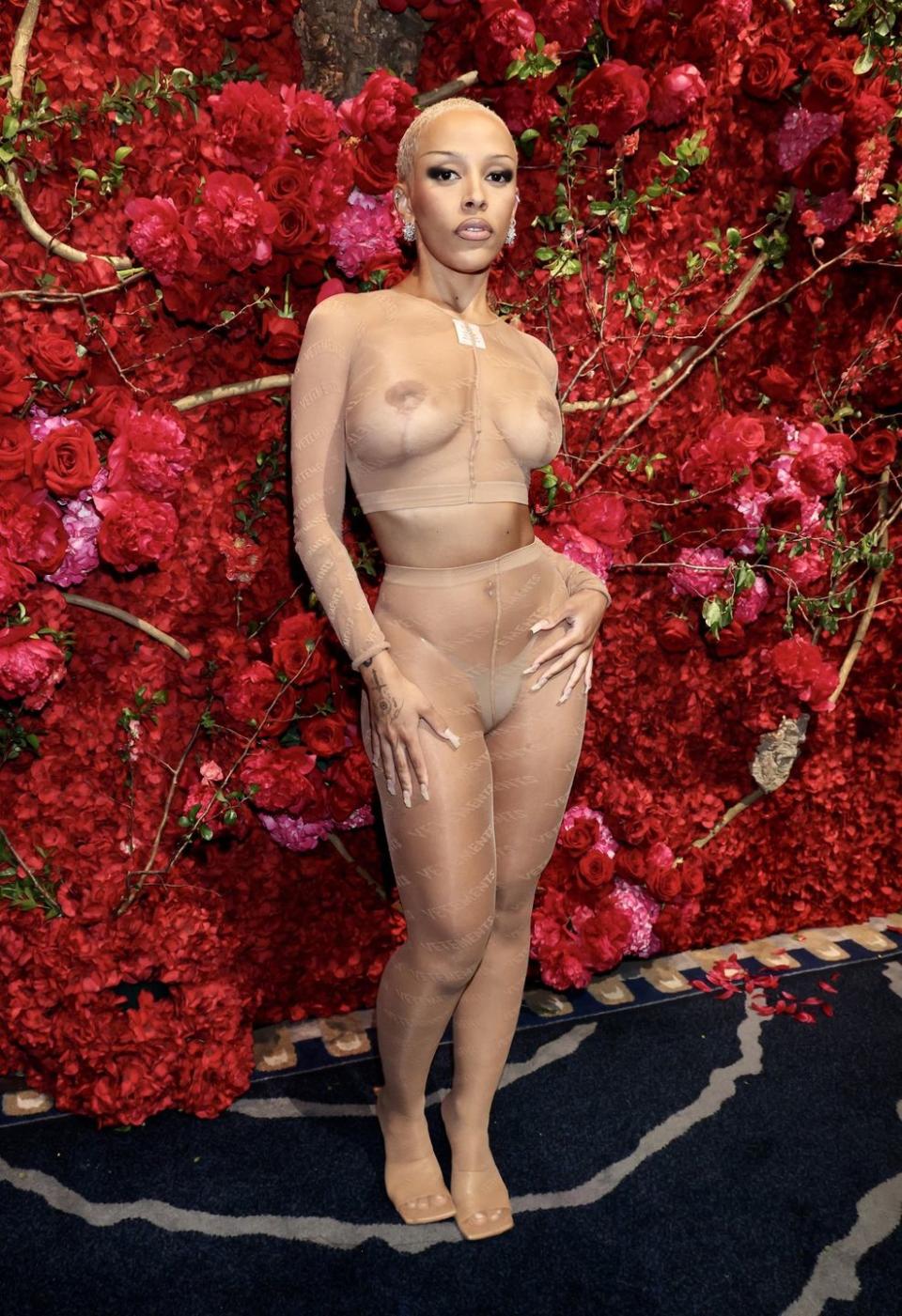Shocking! Doja Cat nude pictures surfaced online, see them now!