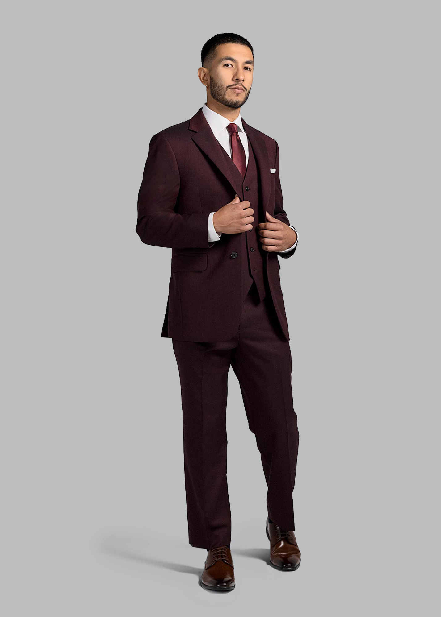 Menguin or Generation Tux? See How These Two Popular Tux Rental Services Stack Up.