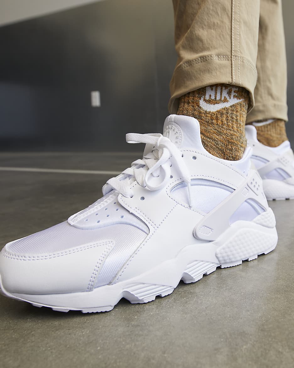 Huarache Trainer: Your Ultimate Guide to Comfort and Style in Sportswear.