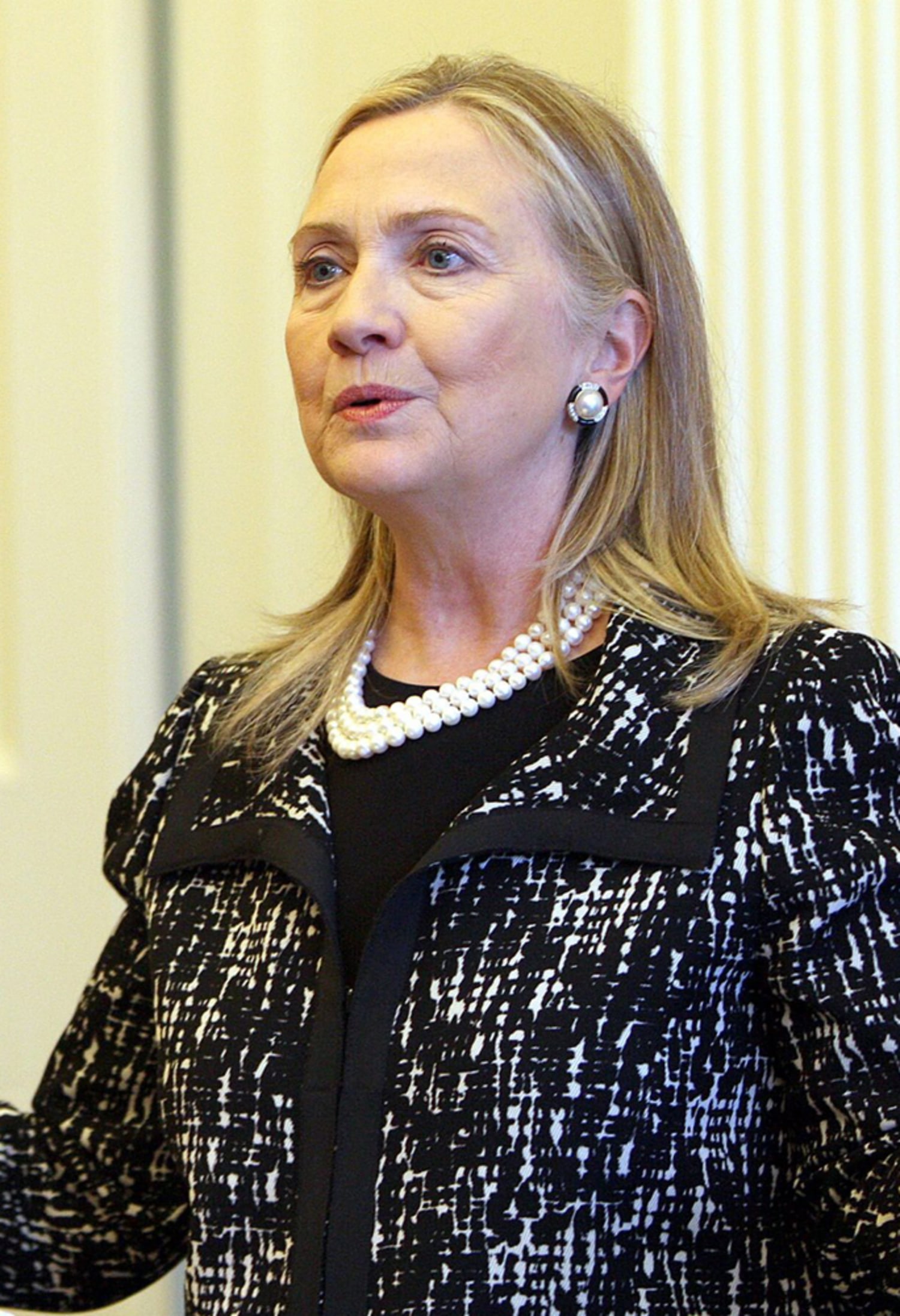 Hillary Clinton Hair: The Style Thats Always Talked About