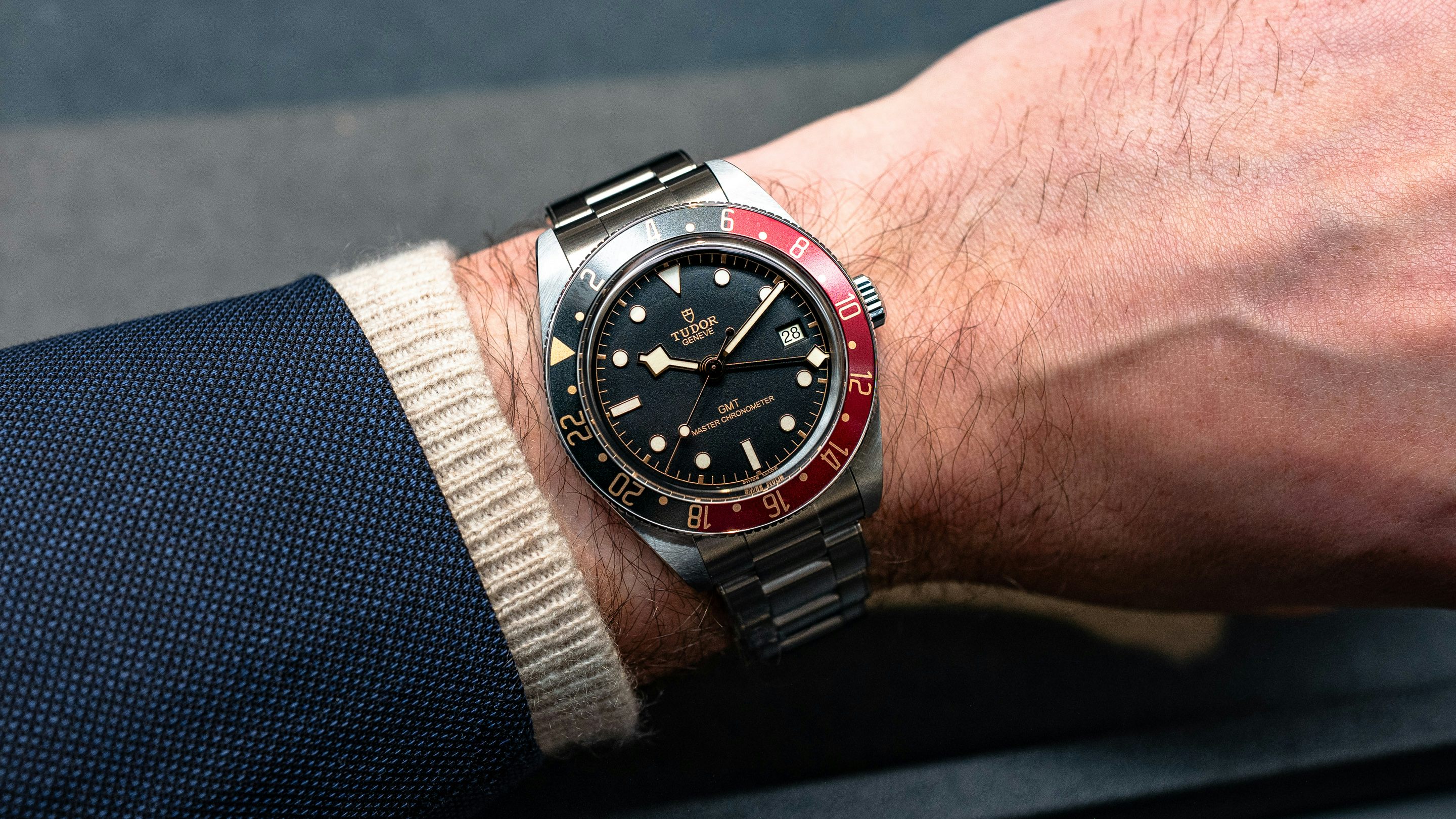 Black Bay 58 GMT Thickness: Get the full specs and details here (how thick is it really?)