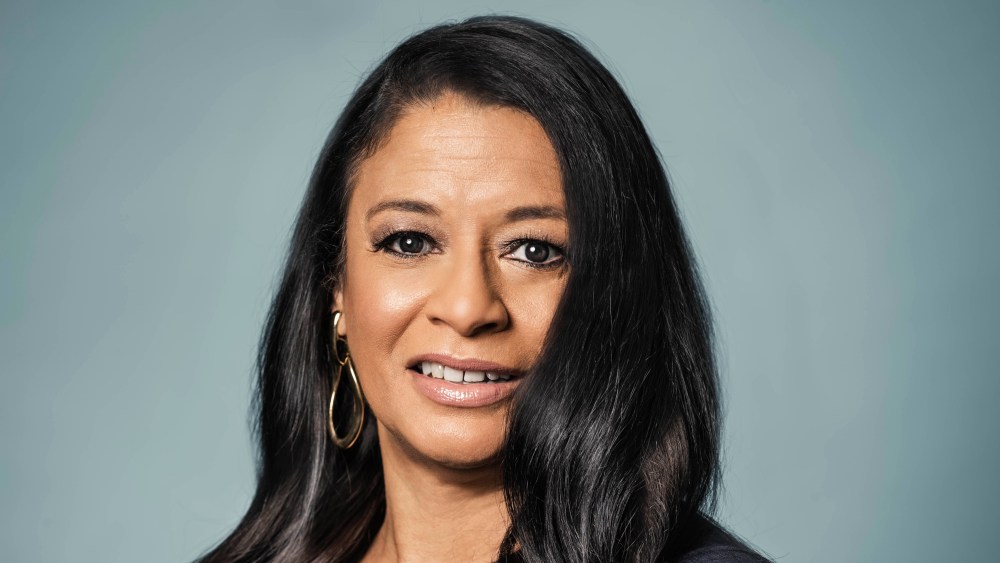 WWD Tracey Travis: Learn All About Her Rise to Success (Estee Lauder)