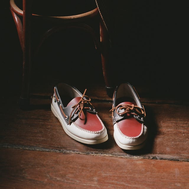 Dockside Boat Shoes: Why Theyre the Perfect Summer Footwear