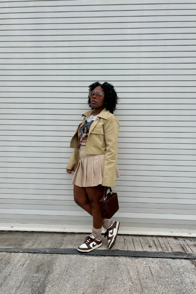 Dunks Low Brown: The Perfect Sneakers for Any Outfit?