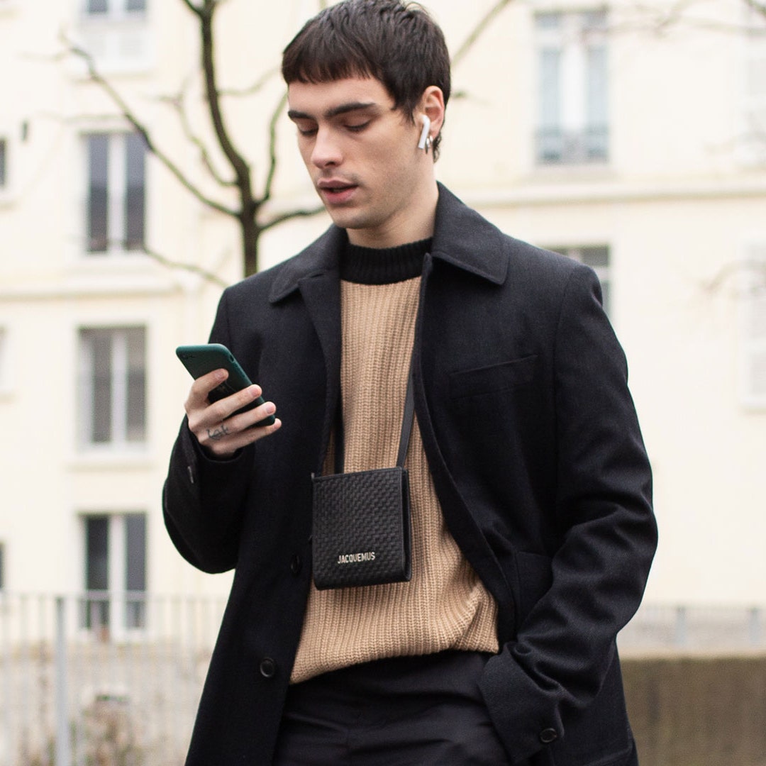 Small Man Bags: Why Are They so Popular and Trendy Now