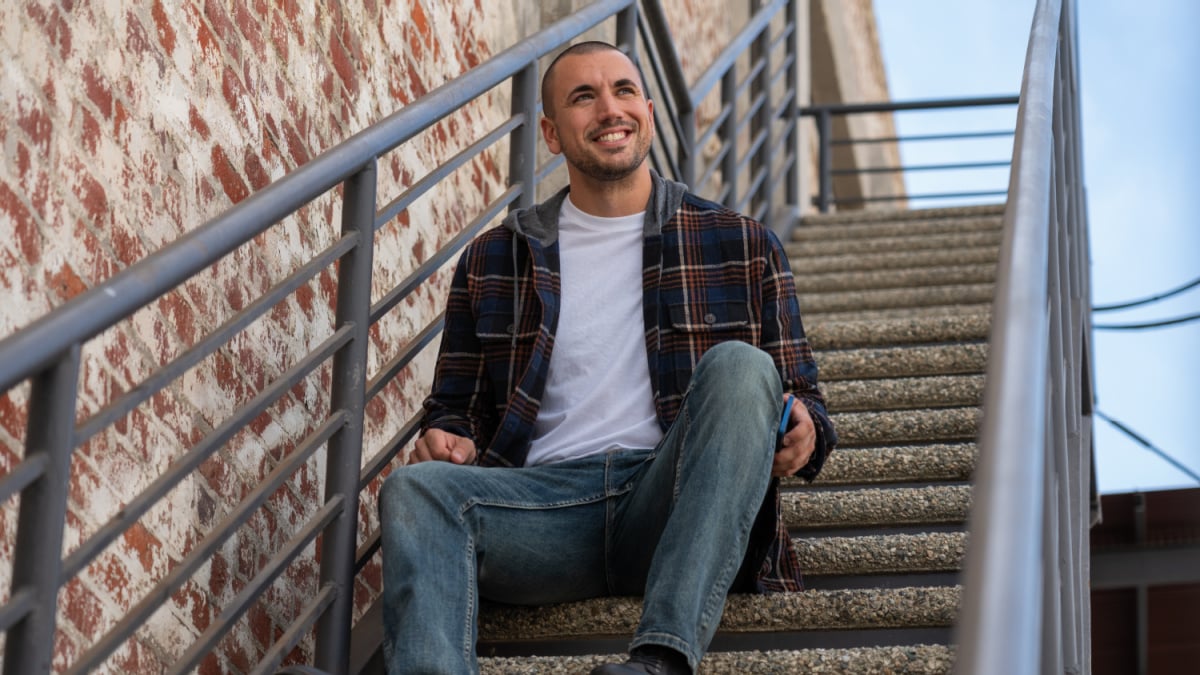 Flannel Styling Secrets: How to Wear a Flannel Like a Pro