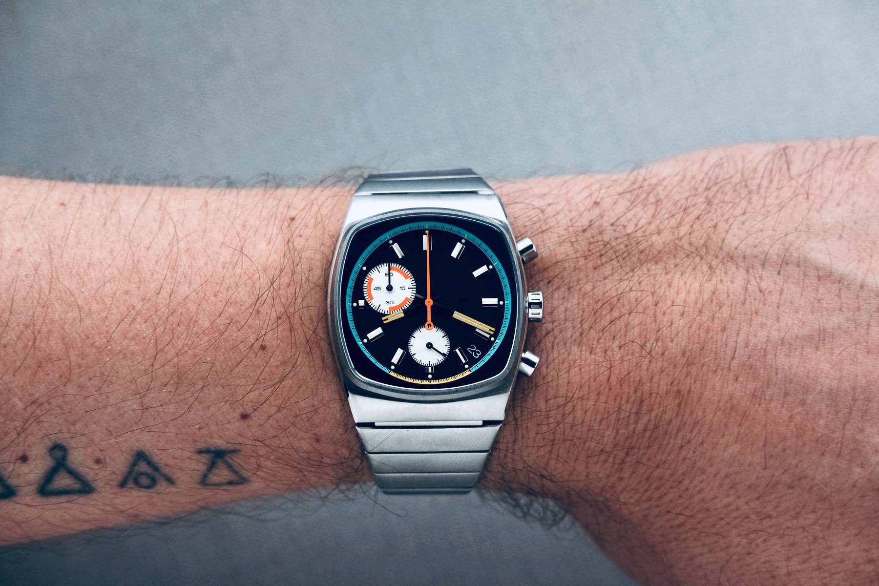 Brew Metric Chronograph Watch (How To Choose The Right One For You)