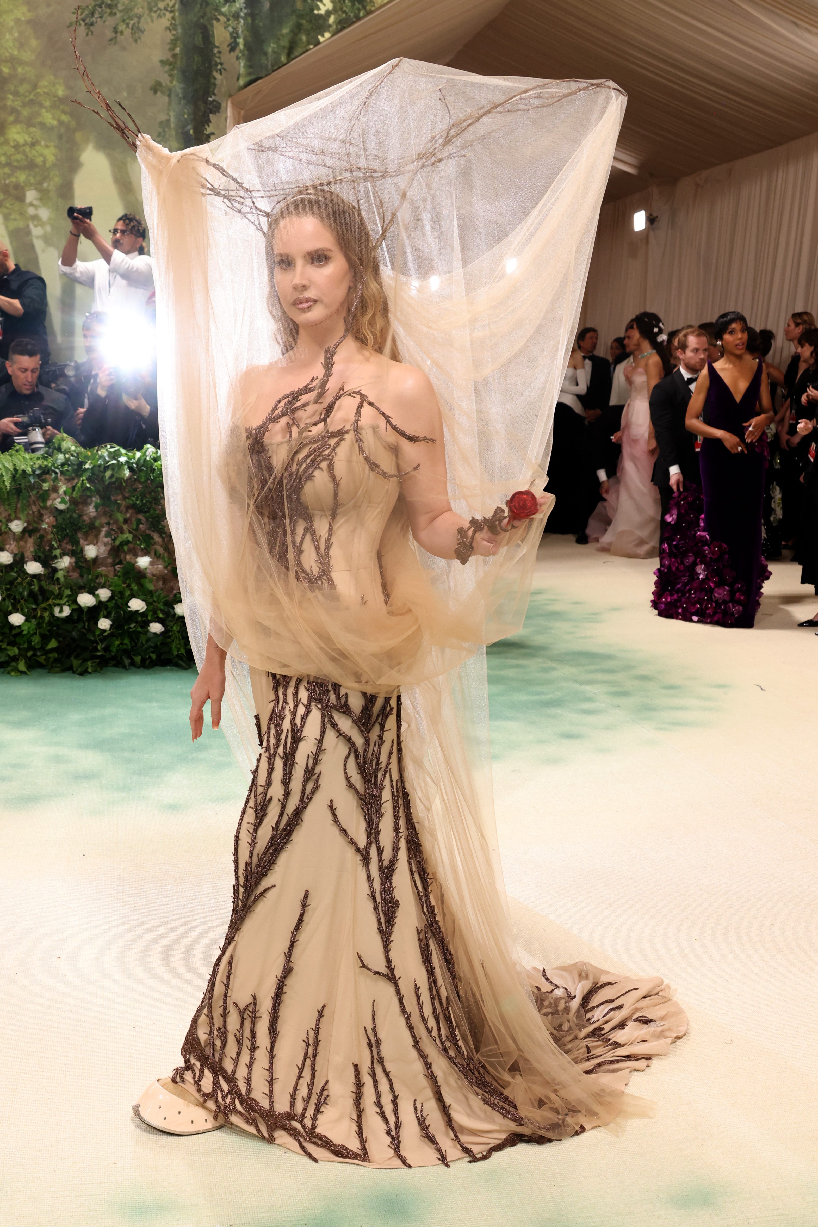 Lana Del Reys Met Gala Gowns: Glamour and Elegance on Display