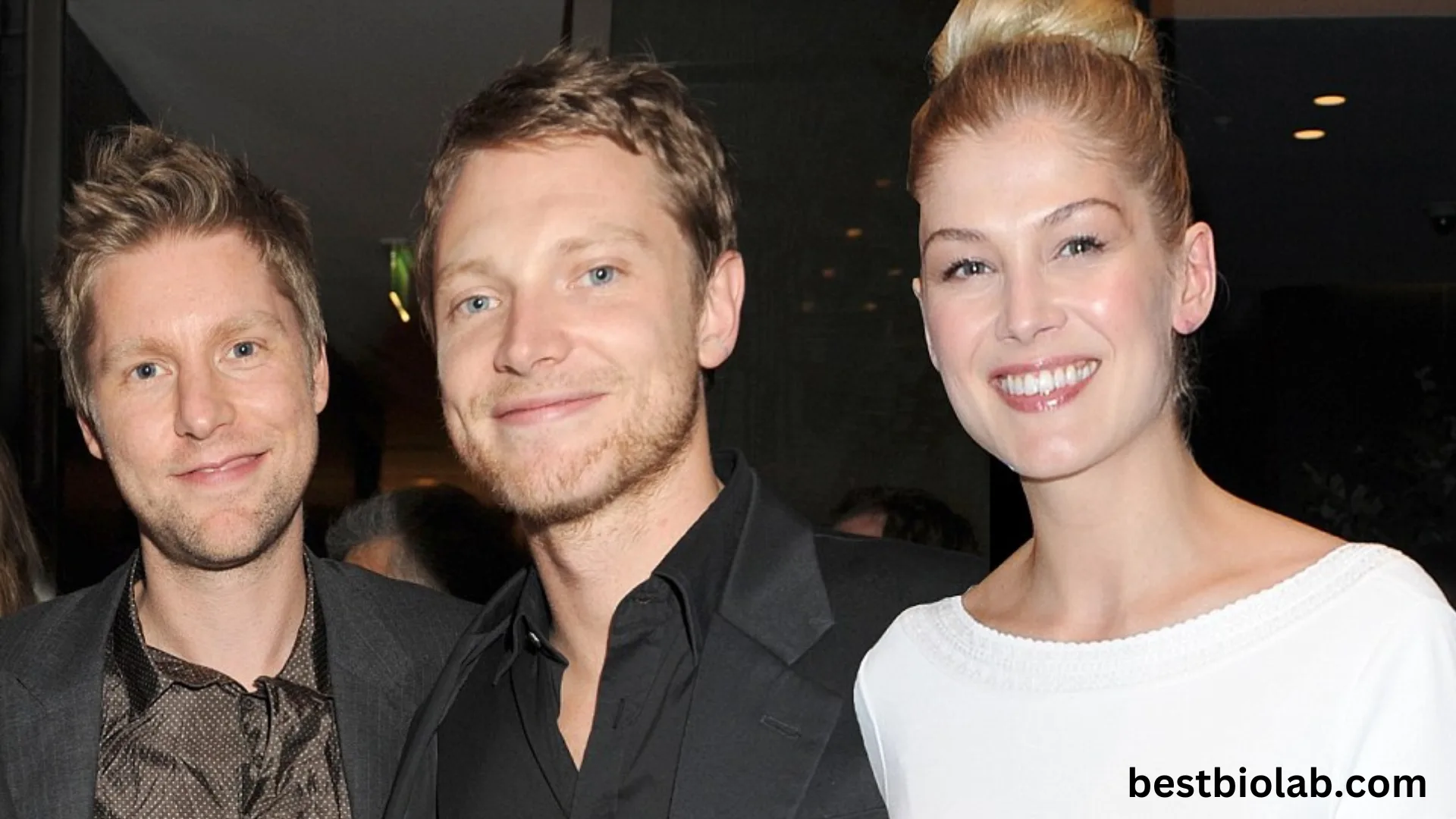 Simon Woods Net Worth: How Much Does He Earn?