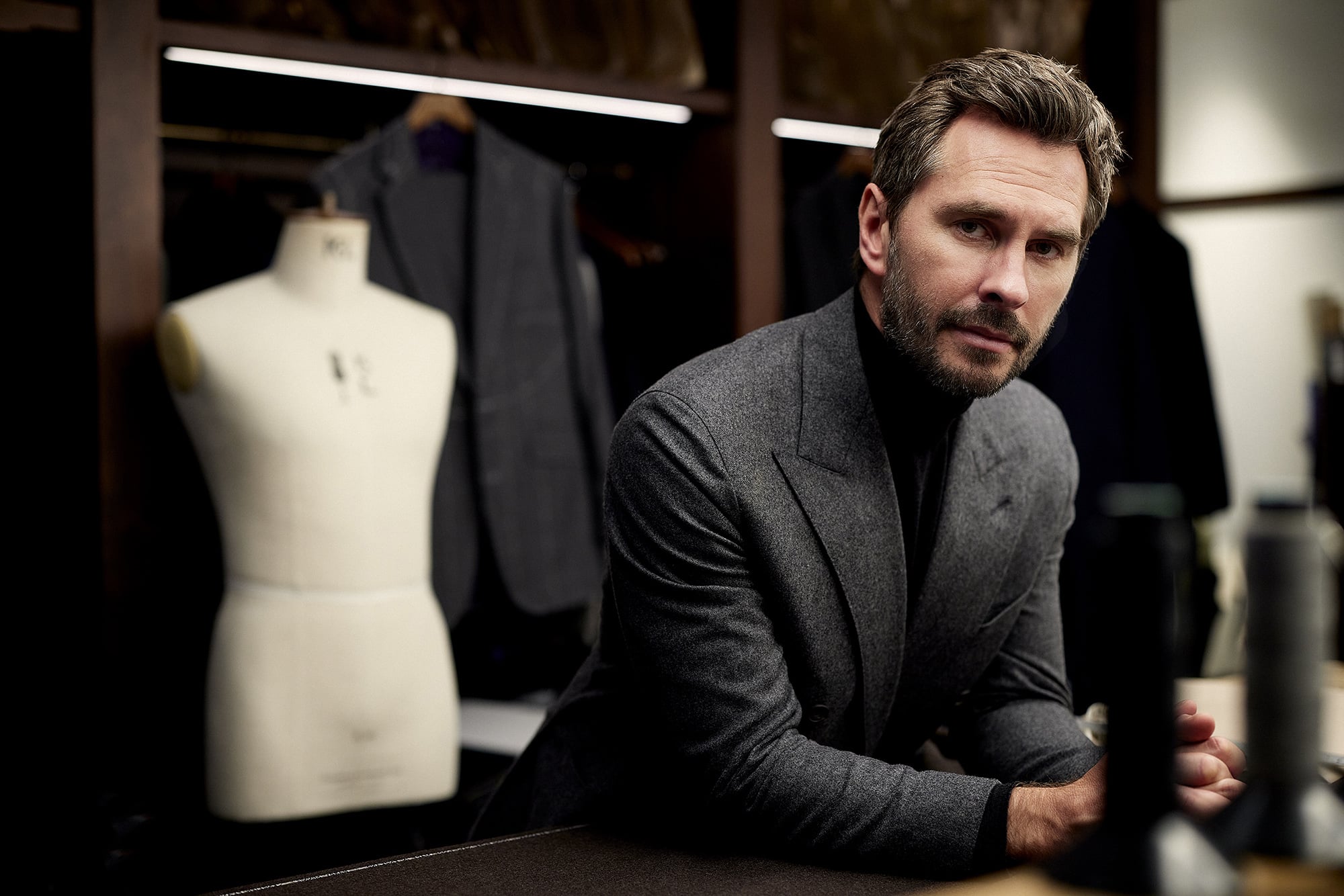 Thom Sweeney Mayfair: Why Choose Them for Your Next Suit