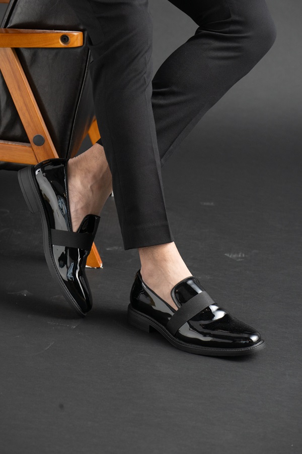 Step Up Your Style: Trendy Designer Slip On Shoes for Men