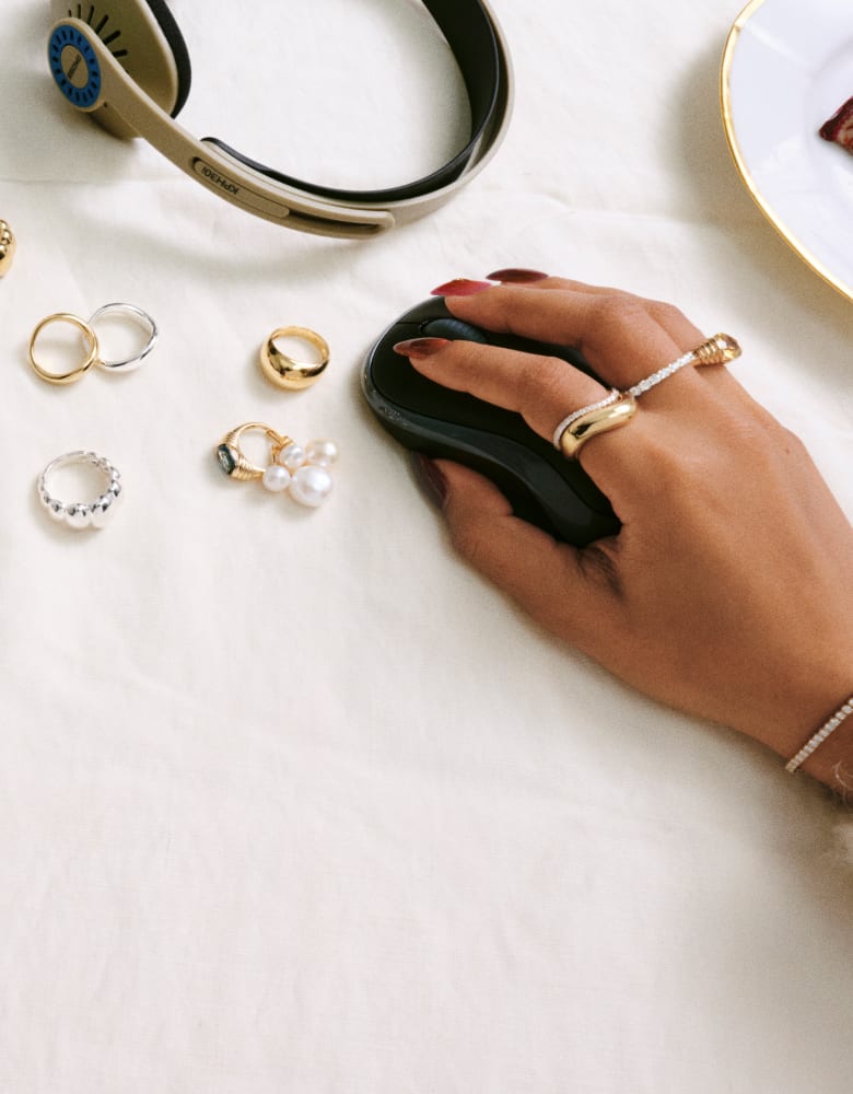 Mejuri Houston: Find Your Perfect Jewelry Piece Today (Top Picks and Store Guide)