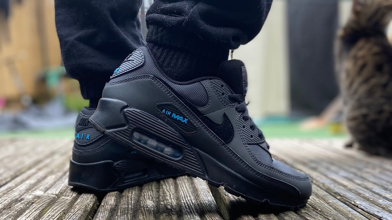 Air Max 90 Blue Black: Where to Buy and What to Look For in Them!