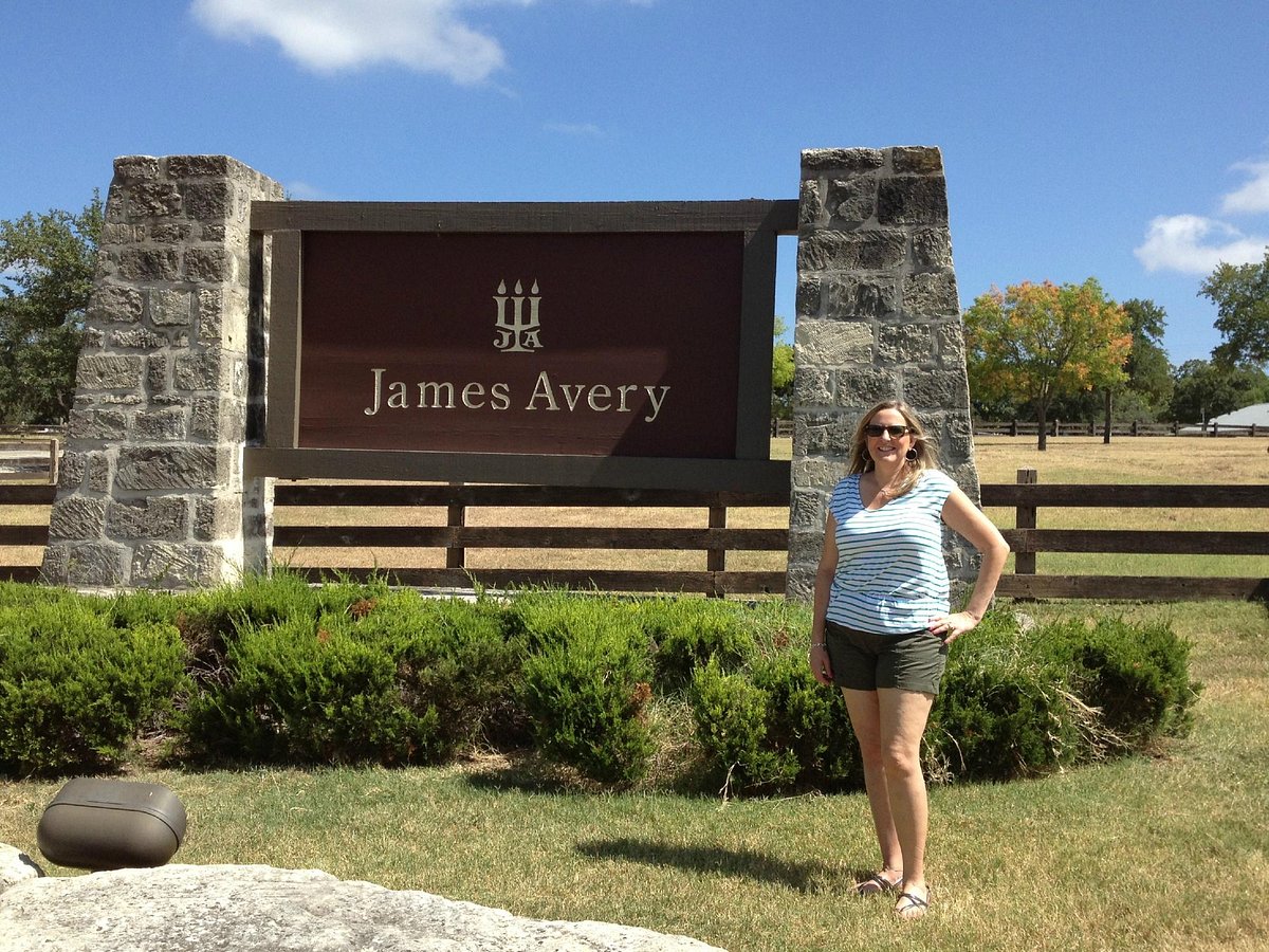 James Avery Kerrville Tour: Best Time to Go and Other Insights