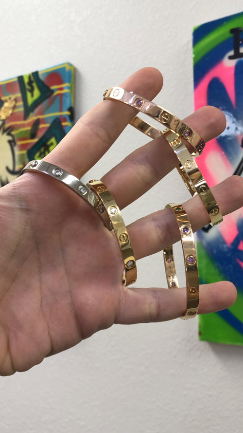 Cartier Stacking: Whats the Best Way to Stack? (Expert Advice You Need)