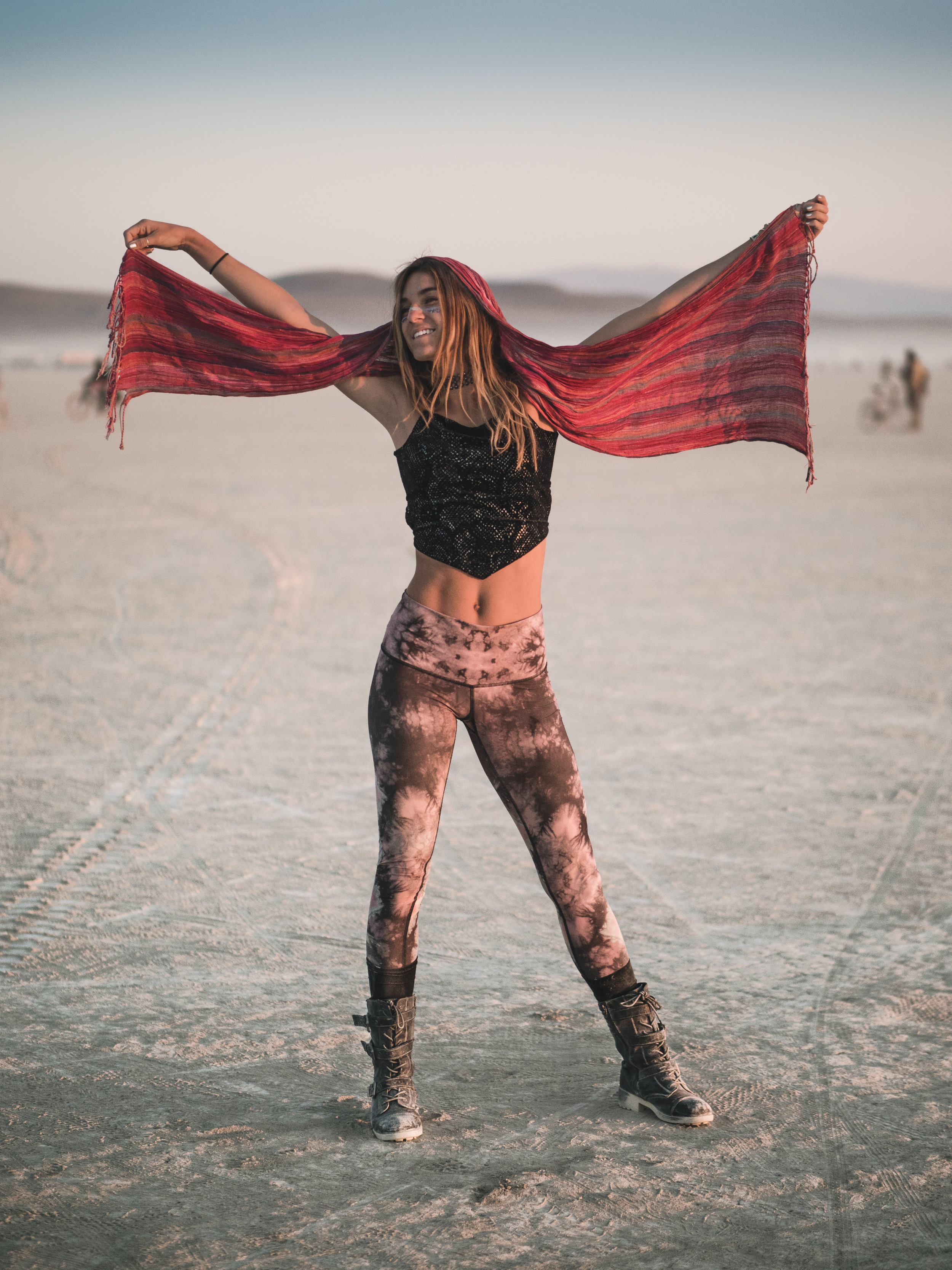 Best Burning Man Outfits: Where to Buy? (Find Your Perfect Look for the Big Burn)