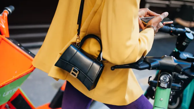 How to choose a masculine bag? Find your perfect match!