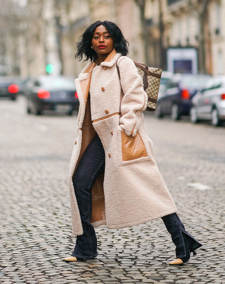 How to style girl short? Easy tips and tricks for a chic and fashionable look!