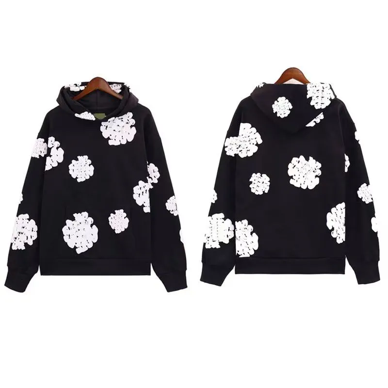 Cotton Wreath Hoodie: Stay Warm and Festive All Winter Long