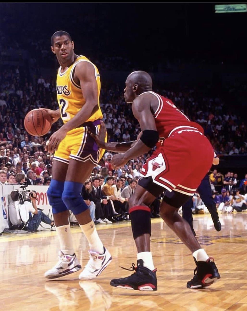 Rocking Air Jordan 1993: Style Tips for These Iconic Sneakers