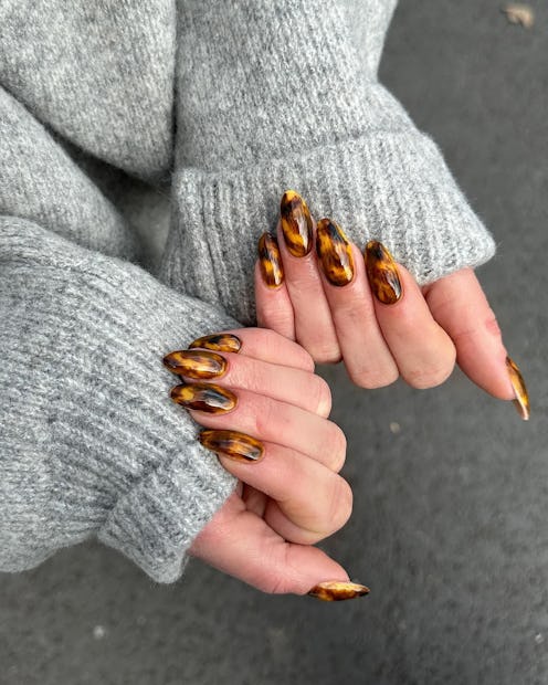 Tortoiseshell Nails: Are They Still in Style This Year?