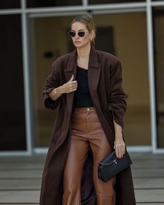 Brown Winter Coats Womens: Cozy and Chic Styles Youll Love!